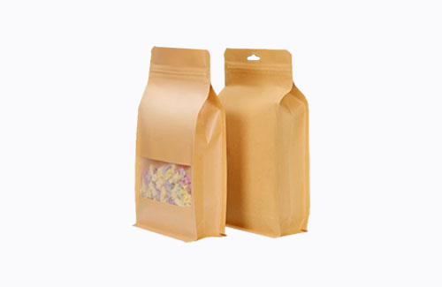 Flat bottom pouches with zipper closure