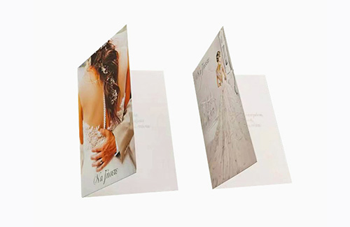 Personalized paper wedding greeting cards