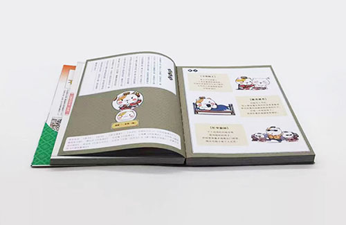 Custom comics book printing with specialized finishing